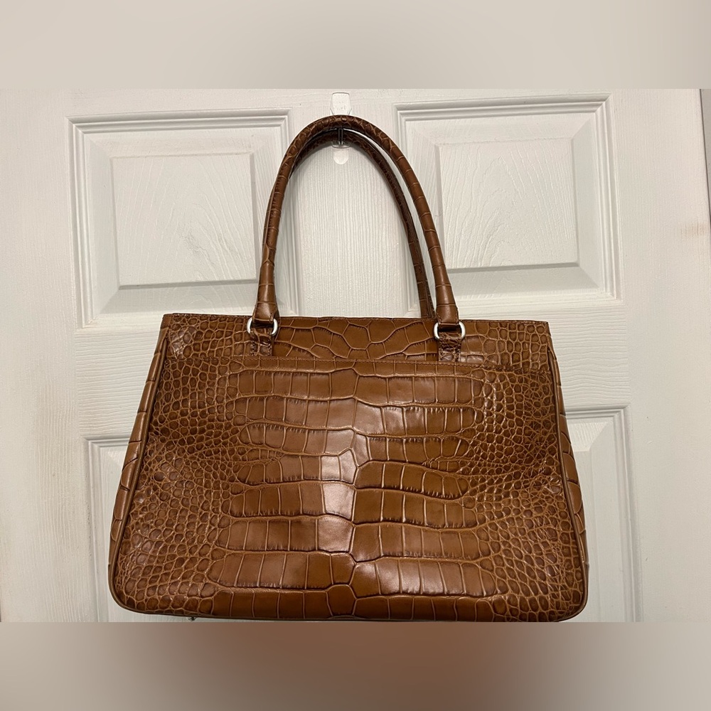 NWOT Brighton crocodile embossed leather shoulder bag - Picture 3 of 10
